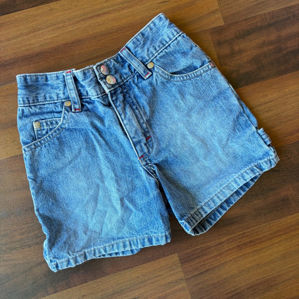 Sonoma Jean Company Kids Blue Denim Embroidered Floral Shorts Size 5 6